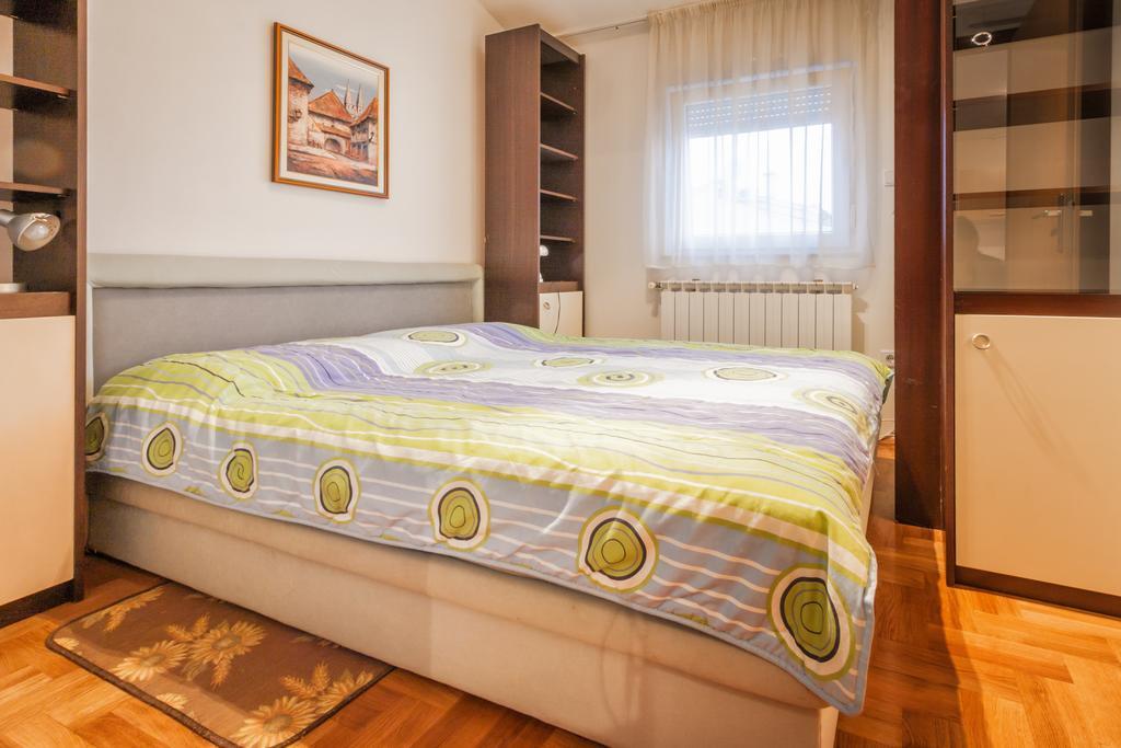 PUY Apartment Aldo חדר תמונה